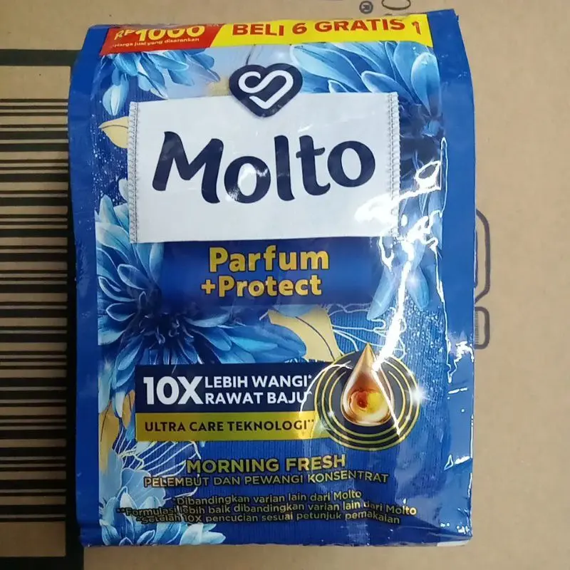 Molto Pewangi Sachet 250x24ml